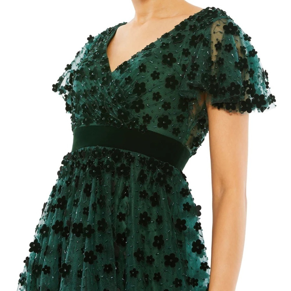 Mac Duggal 67854 NWT EMBELLISHED BUTTERFLY SLEEVE VELVET HEM MIDI DRESS - Picture 3 of 12